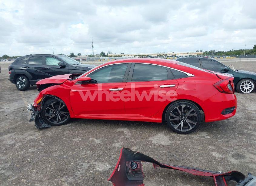 Photo 15 of 2019 Honda Civic SPORT (VIN 2HGFC2F83KH571203)