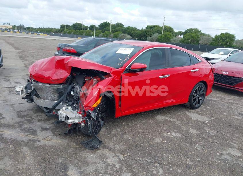 Photo 2 of 2019 Honda Civic SPORT (VIN 2HGFC2F83KH571203)