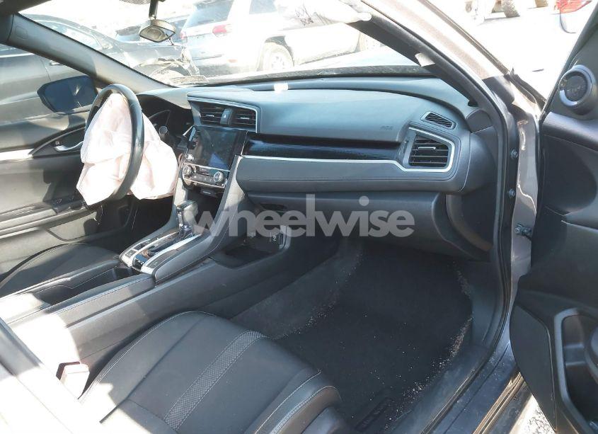 Photo 5 of 2019 Honda Civic SPORT (VIN 2HGFC2F83KH601784)