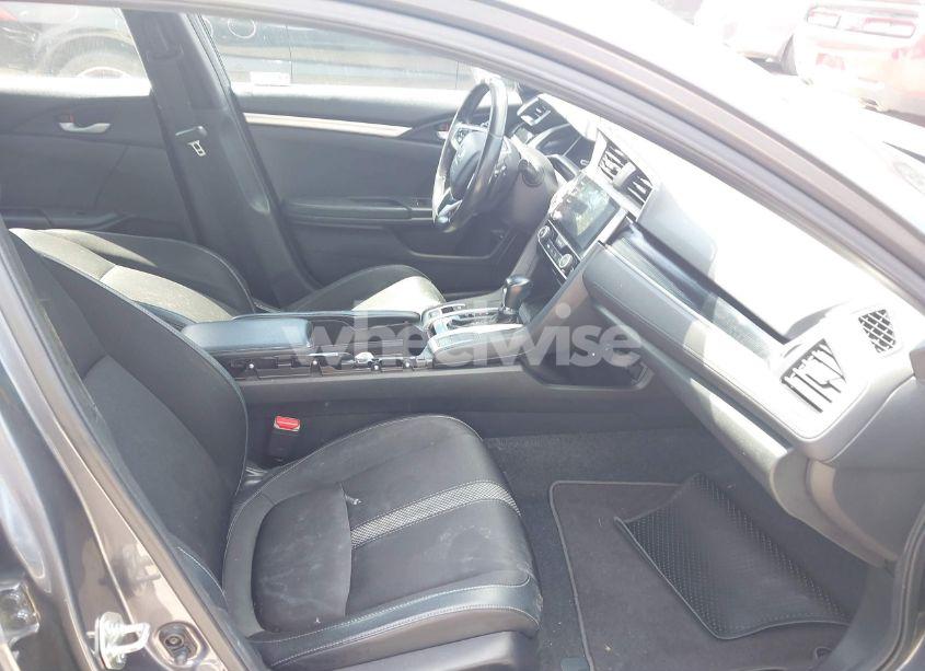 Photo 5 of 2020 Honda Civic SPORT (VIN 2HGFC2F83LH526618)