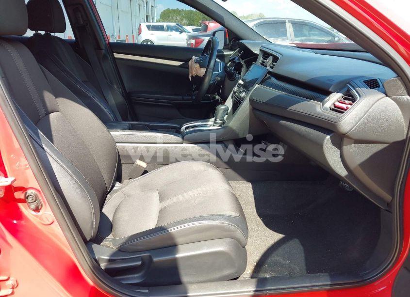 Photo 5 of 2020 Honda Civic SPORT (VIN 2HGFC2F83LH545556)