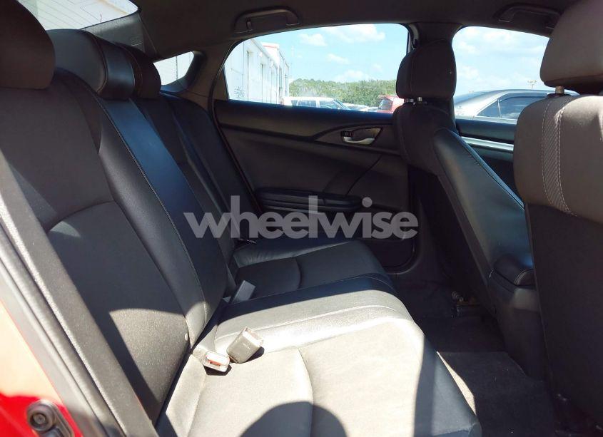 Photo 8 of 2020 Honda Civic SPORT (VIN 2HGFC2F83LH545556)