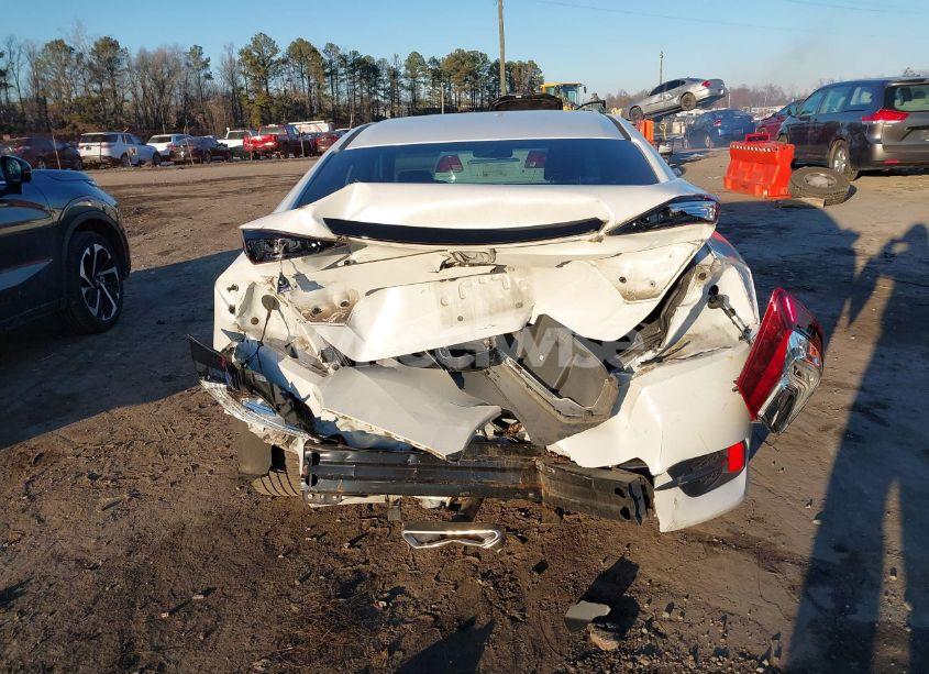 Photo 16 of 2020 Honda Civic SPORT (VIN 2HGFC2F83LH551308)