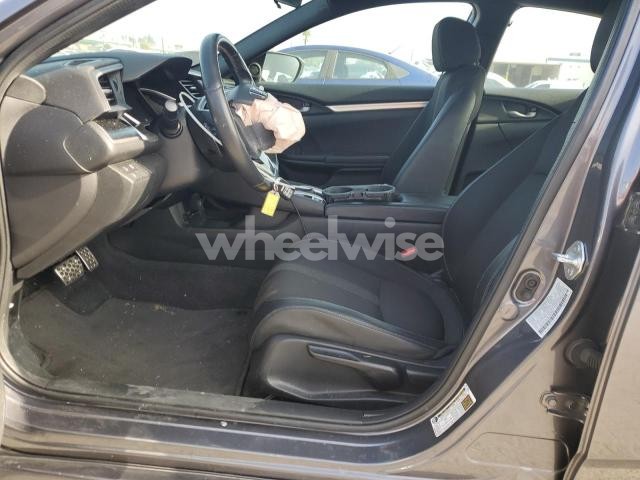 Photo 2 of 2021 HONDA CIVIC SPORT (VIN 2HGFC2F83MH508282)