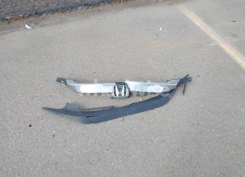 Photo 12 of 2018 Honda Civic EX (VIN 2HGFC2F84JH538113)