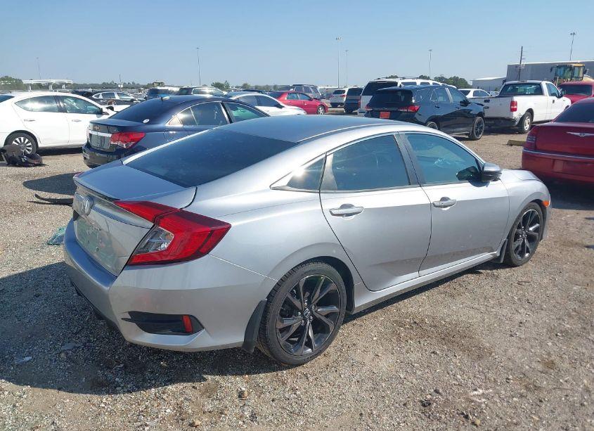 Photo 4 of 2019 Honda Civic SPORT (VIN 2HGFC2F84KH503461)