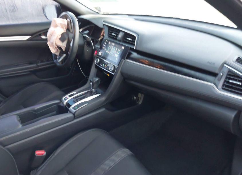 Photo 5 of 2019 Honda Civic SPORT (VIN 2HGFC2F84KH575938)