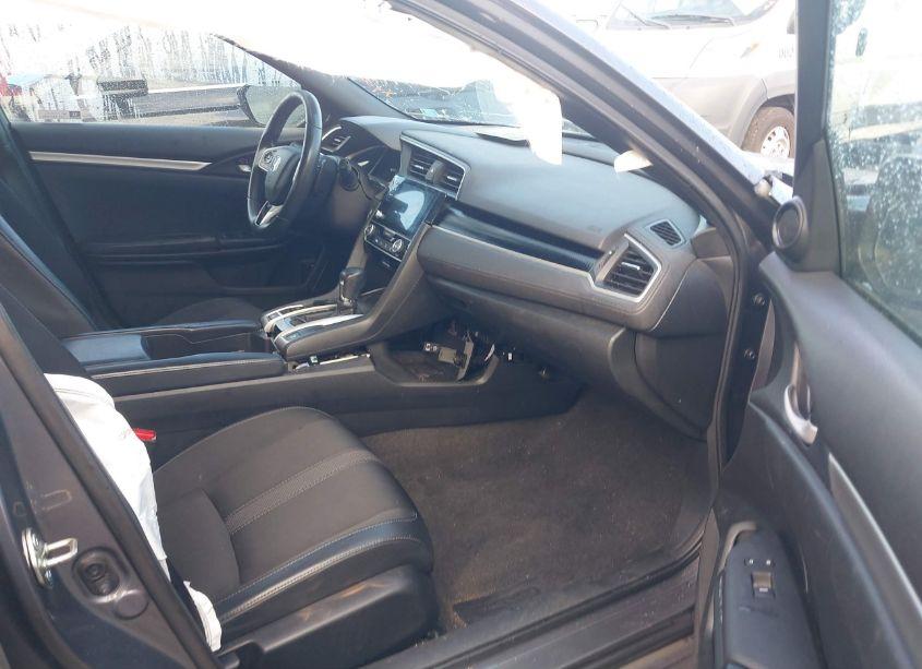 Photo 5 of 2020 Honda Civic SPORT (VIN 2HGFC2F84LH525719)