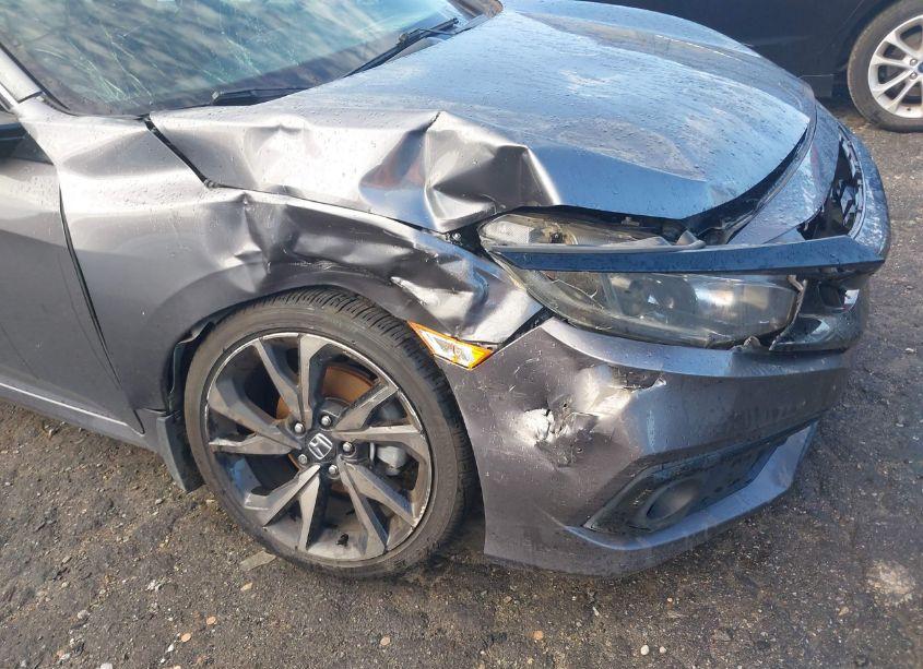 Photo 6 of 2020 Honda Civic SPORT (VIN 2HGFC2F84LH525719)