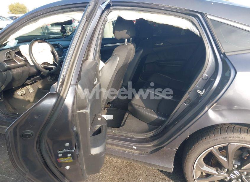Photo 8 of 2020 Honda Civic SPORT (VIN 2HGFC2F84LH552323)