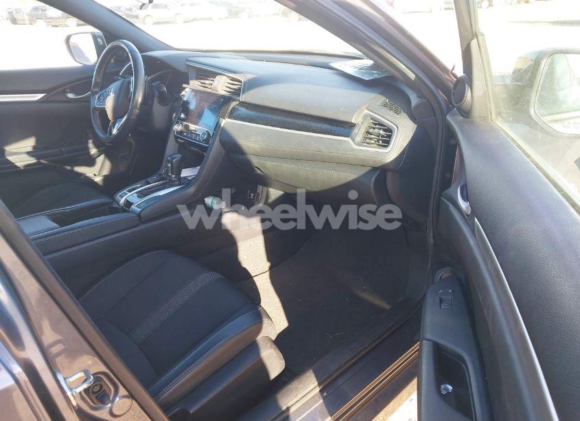 Photo 5 of 2020 Honda Civic SPORT (VIN 2HGFC2F84LH560678)