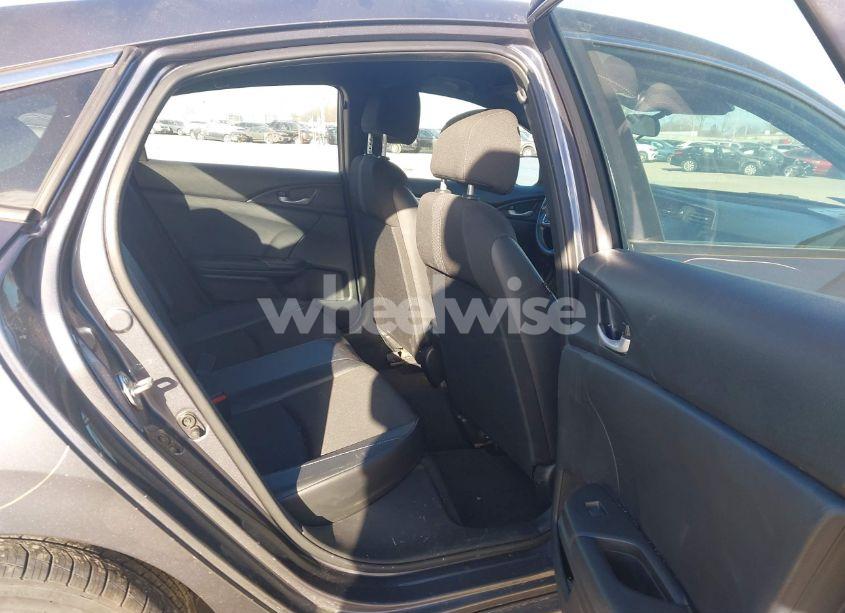 Photo 8 of 2020 Honda Civic SPORT (VIN 2HGFC2F84LH560678)