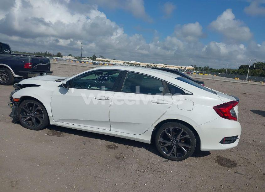 Photo 15 of 2020 Honda Civic SPORT (VIN 2HGFC2F84LH578047)