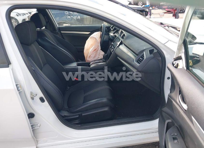 Photo 5 of 2020 Honda Civic SPORT (VIN 2HGFC2F84LH578047)
