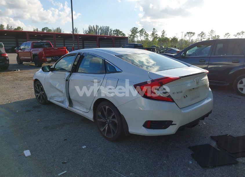 Photo 3 of 2021 Honda Civic SPORT (VIN 2HGFC2F84MH526838)