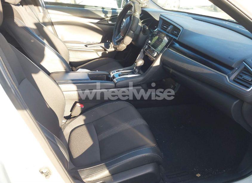 Photo 5 of 2021 Honda Civic SPORT (VIN 2HGFC2F84MH526838)