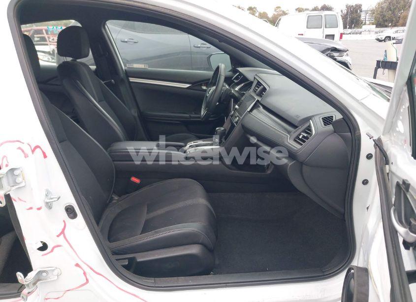 Photo 5 of 2021 Honda Civic SPORT (VIN 2HGFC2F84MH541355)