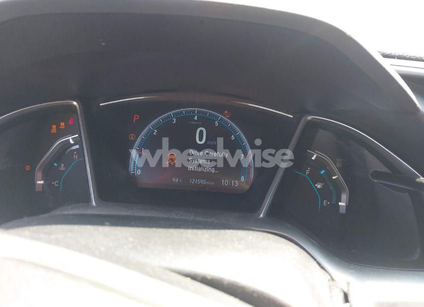 Photo 7 of 2018 Honda Civic EX (VIN 2HGFC2F85JH582847)