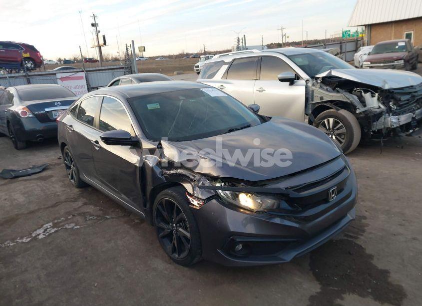 Photo 13 of 2019 Honda Civic SPORT (VIN 2HGFC2F85KH500231)