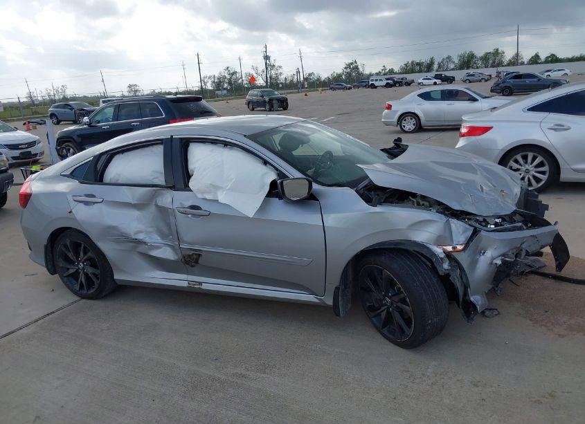 Photo 13 of 2019 Honda Civic SPORT (VIN 2HGFC2F85KH504408)