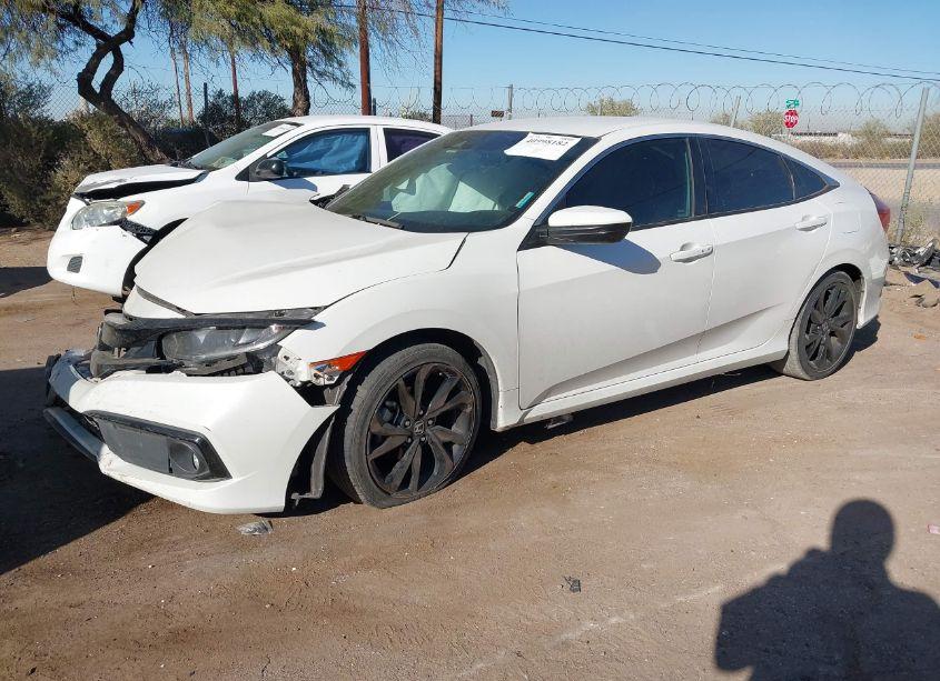 Photo 2 of 2019 Honda Civic SPORT (VIN 2HGFC2F85KH505526)