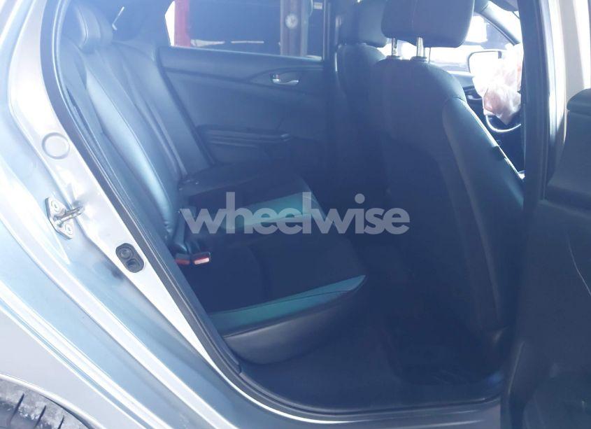 Photo 8 of 2019 Honda Civic SPORT (VIN 2HGFC2F85KH507129)