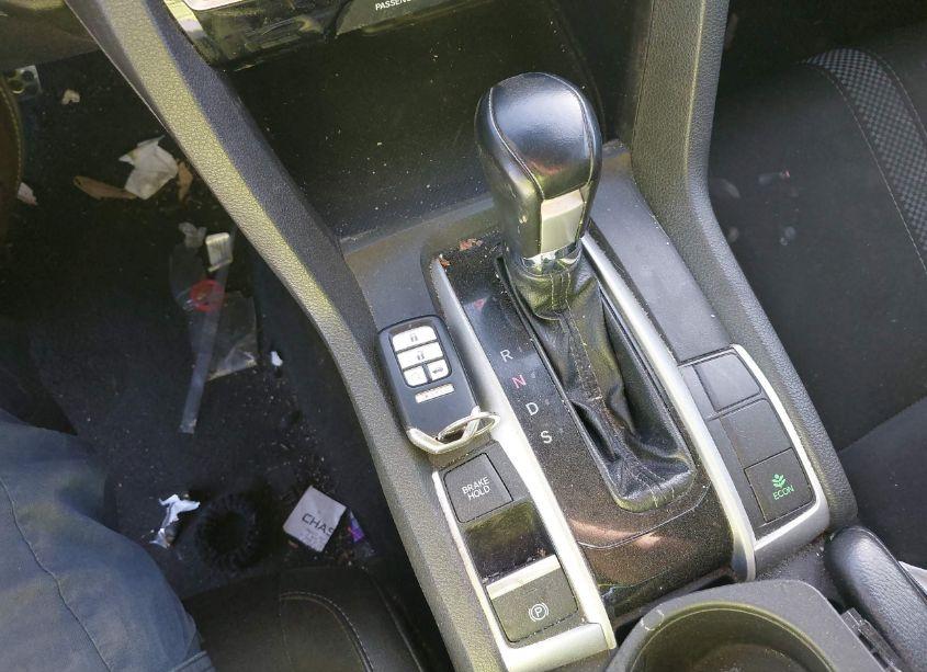 Photo 11 of 2019 Honda Civic SPORT (VIN 2HGFC2F85KH514999)