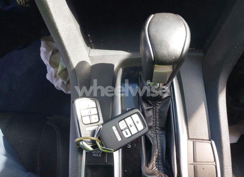 Photo 11 of 2019 Honda Civic SPORT (VIN 2HGFC2F85KH530877)