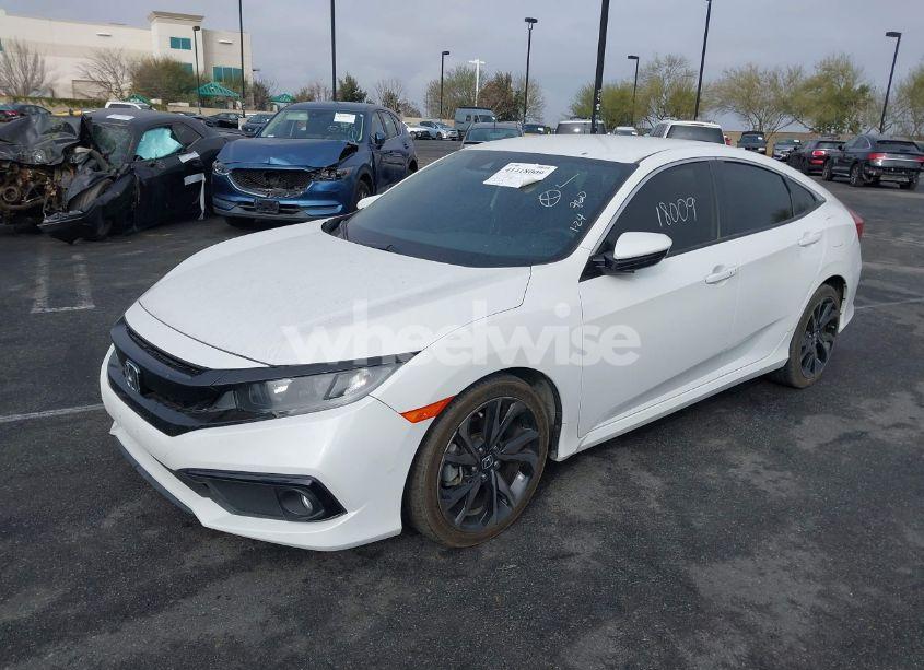 Photo 2 of 2019 Honda Civic SPORT (VIN 2HGFC2F85KH530877)