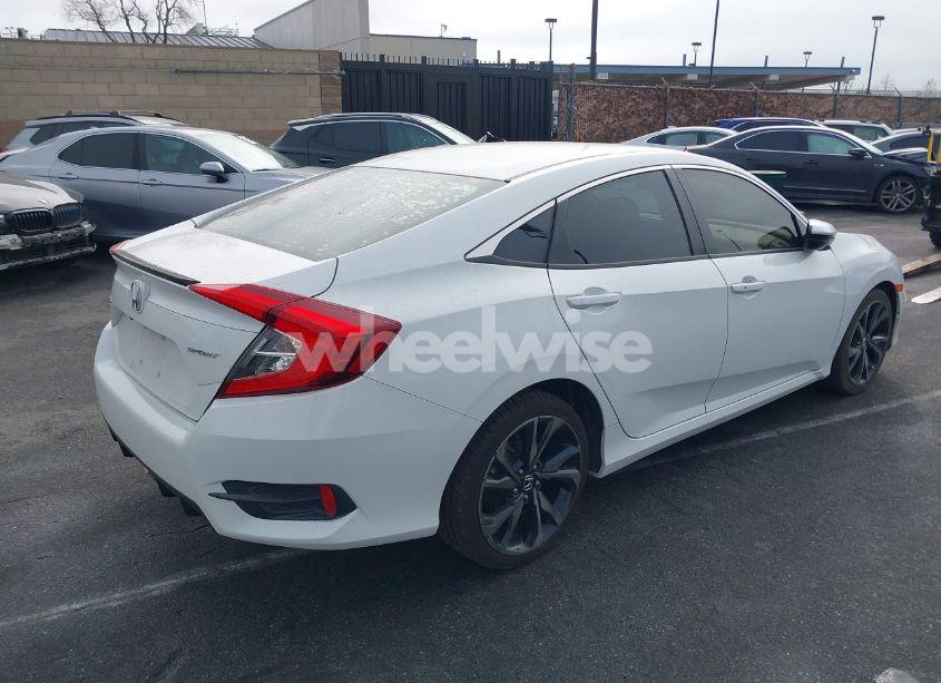Photo 4 of 2019 Honda Civic SPORT (VIN 2HGFC2F85KH530877)