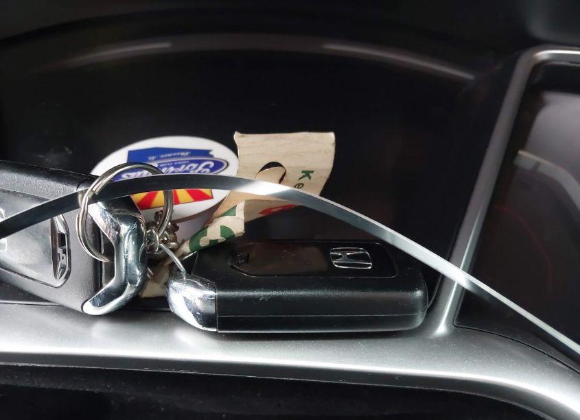 Photo 11 of 2019 Honda Civic SPORT (VIN 2HGFC2F85KH536100)