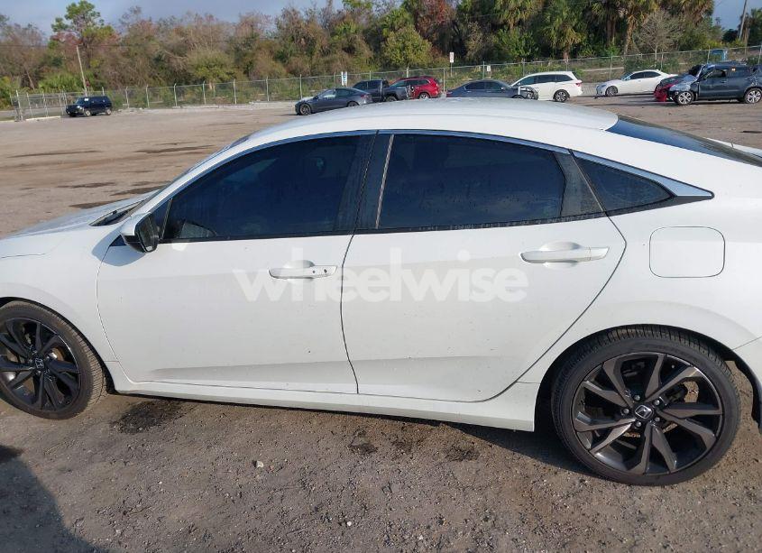 Photo 14 of 2019 Honda Civic SPORT (VIN 2HGFC2F85KH544570)