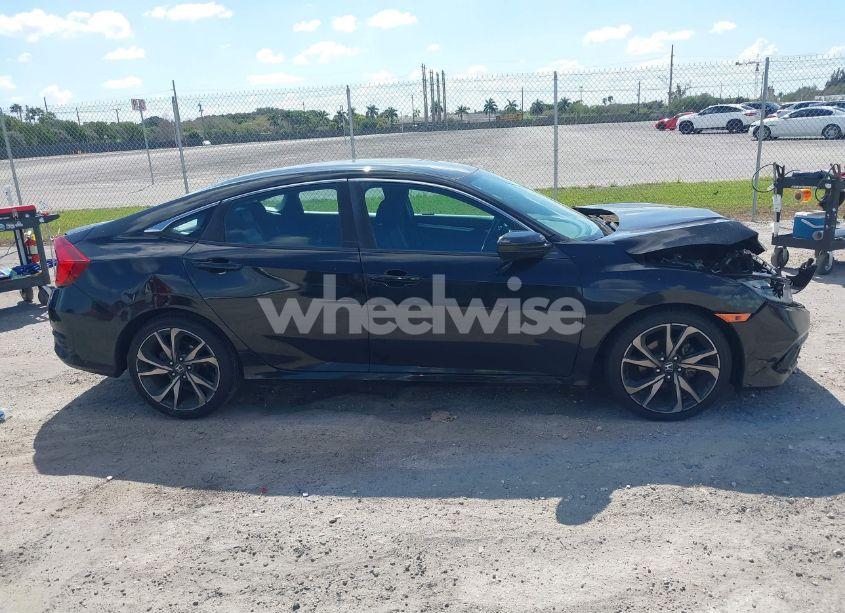 Photo 13 of 2019 Honda Civic SPORT (VIN 2HGFC2F85KH561644)