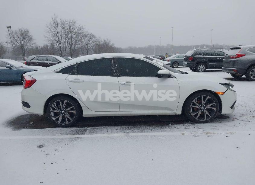 Photo 13 of 2019 Honda Civic SPORT (VIN 2HGFC2F85KH564558)