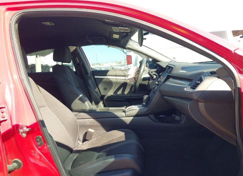 Photo 5 of 2019 Honda Civic SPORT (VIN 2HGFC2F85KH571154)