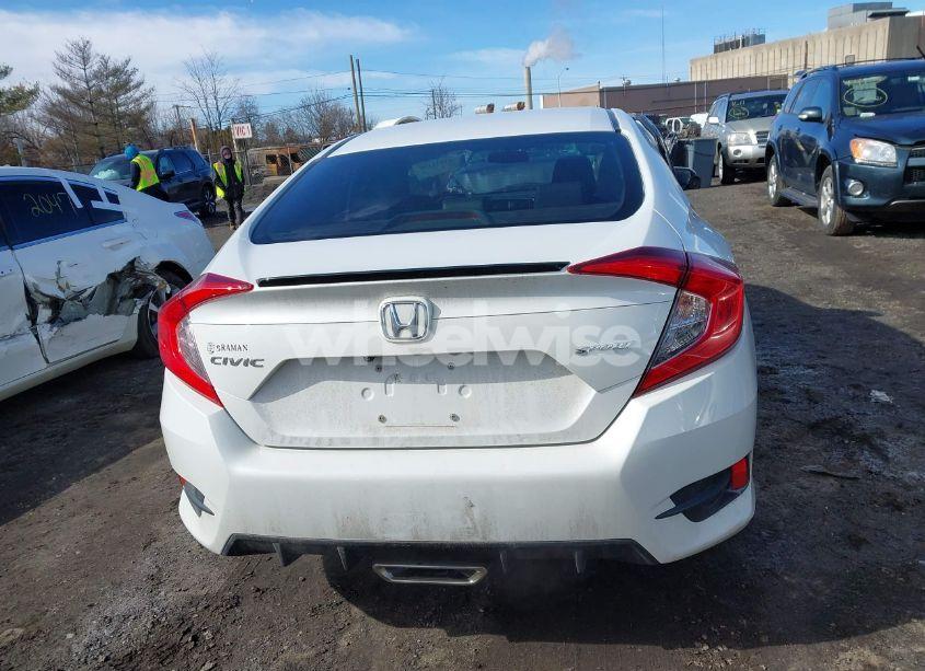 Photo 16 of 2019 Honda Civic SPORT (VIN 2HGFC2F85KH583000)