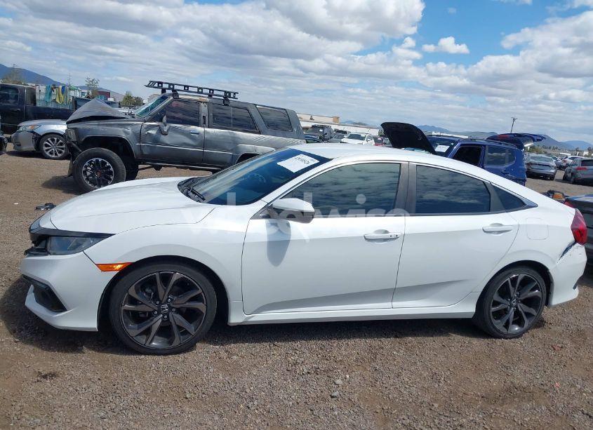 Photo 14 of 2019 Honda Civic SPORT (VIN 2HGFC2F85KH600037)