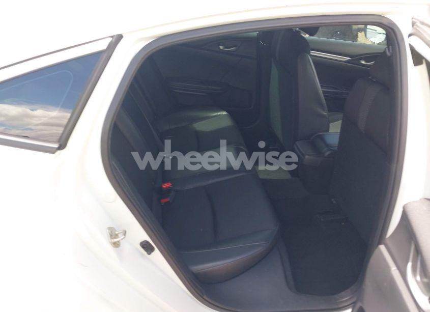 Photo 8 of 2019 Honda Civic SPORT (VIN 2HGFC2F85KH600037)