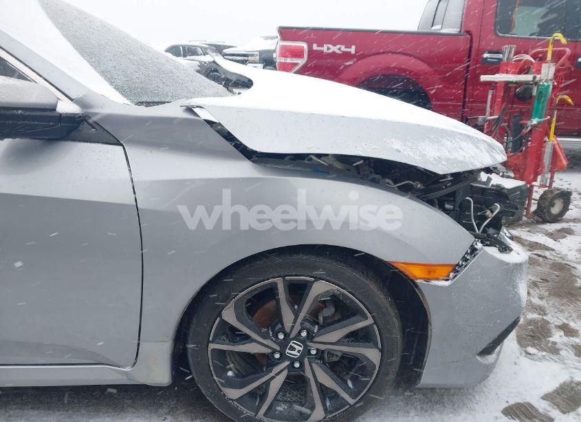 Photo 22 of 2019 Honda Civic SPORT (VIN 2HGFC2F85KH605786)