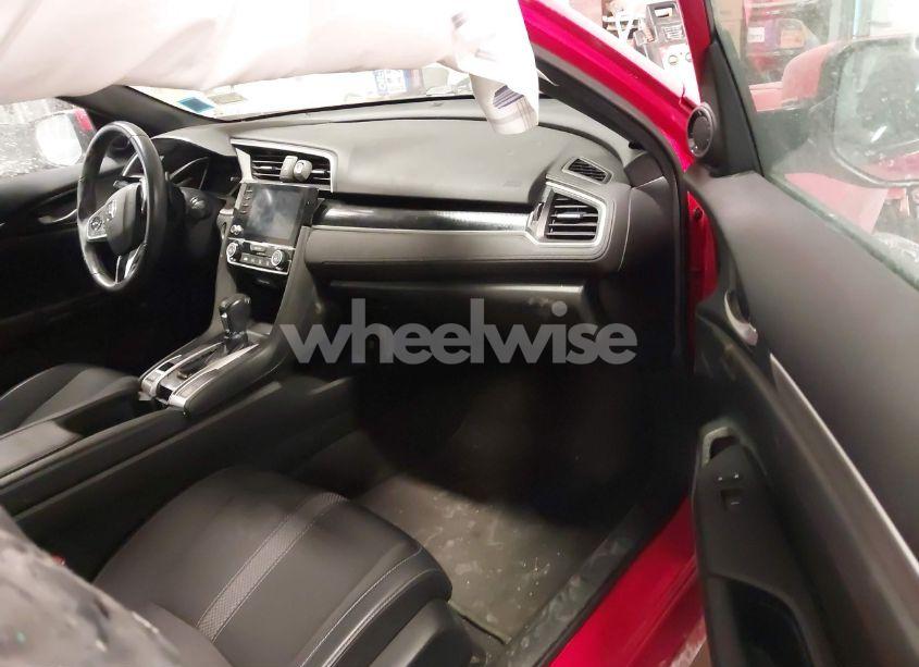 Photo 5 of 2020 Honda Civic SPORT (VIN 2HGFC2F85LH502451)