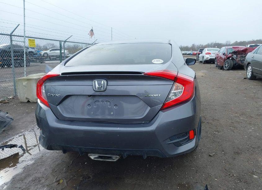 Photo 17 of 2020 Honda Civic SPORT (VIN 2HGFC2F85LH534803)