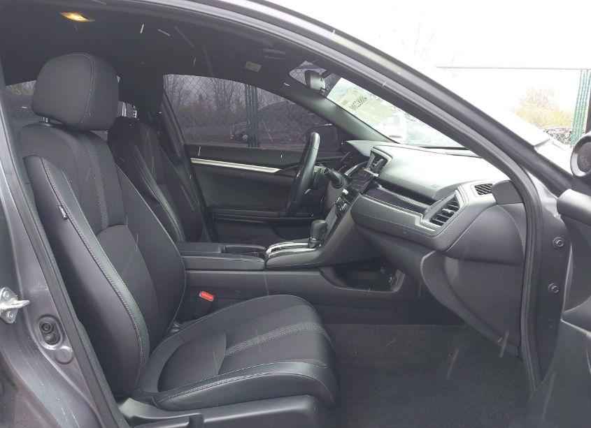 Photo 5 of 2020 Honda Civic SPORT (VIN 2HGFC2F85LH534803)
