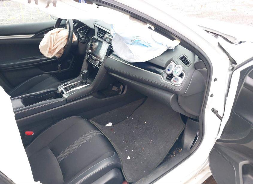 Photo 5 of 2020 Honda Civic SPORT (VIN 2HGFC2F85LH549902)