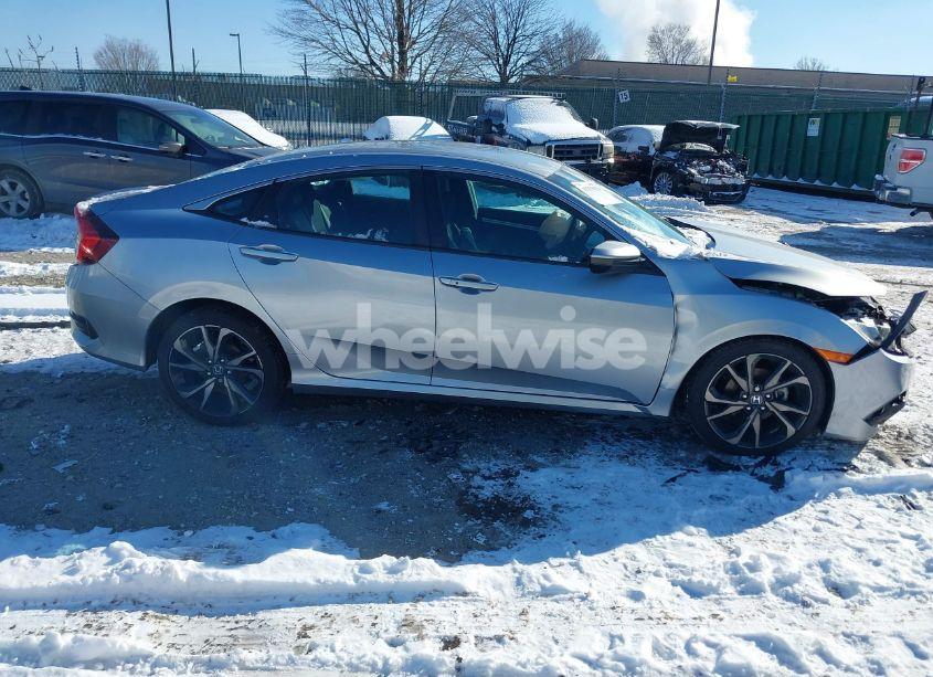 Photo 13 of 2020 Honda Civic SPORT (VIN 2HGFC2F85LH550872)