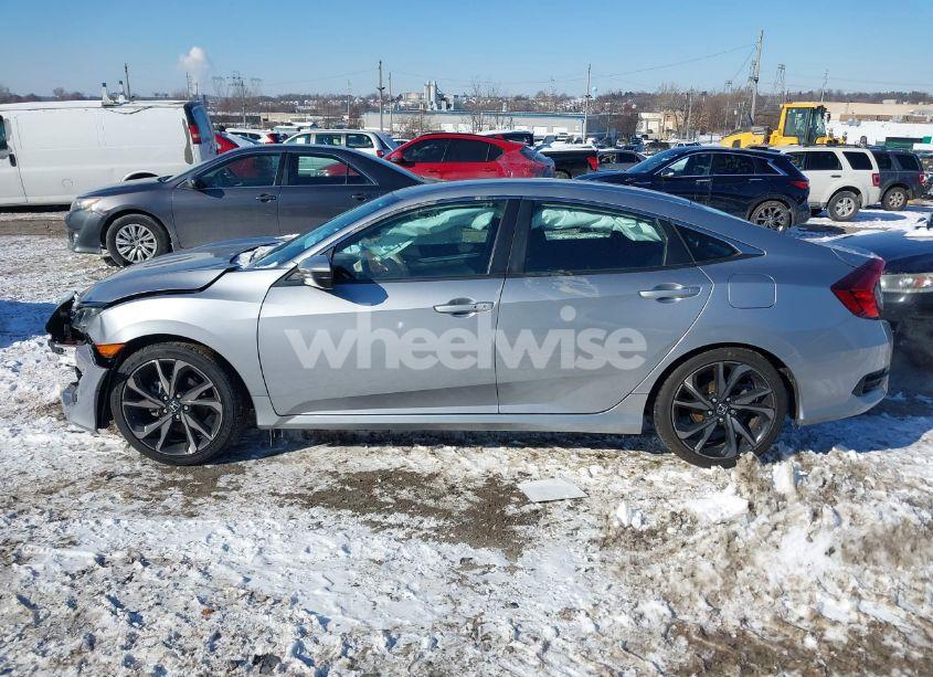 Photo 14 of 2020 Honda Civic SPORT (VIN 2HGFC2F85LH550872)