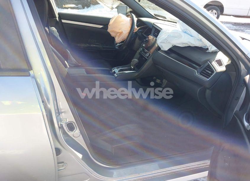 Photo 5 of 2020 Honda Civic SPORT (VIN 2HGFC2F85LH550872)