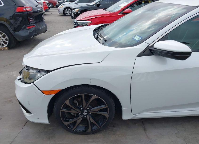 Photo 17 of 2020 Honda Civic SPORT (VIN 2HGFC2F85LH559619)