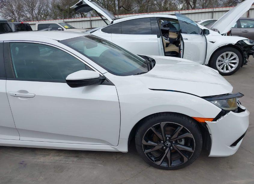 Photo 18 of 2020 Honda Civic SPORT (VIN 2HGFC2F85LH559619)