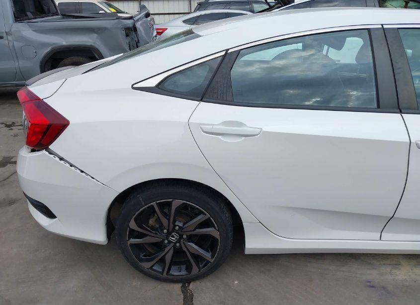 Photo 19 of 2020 Honda Civic SPORT (VIN 2HGFC2F85LH559619)