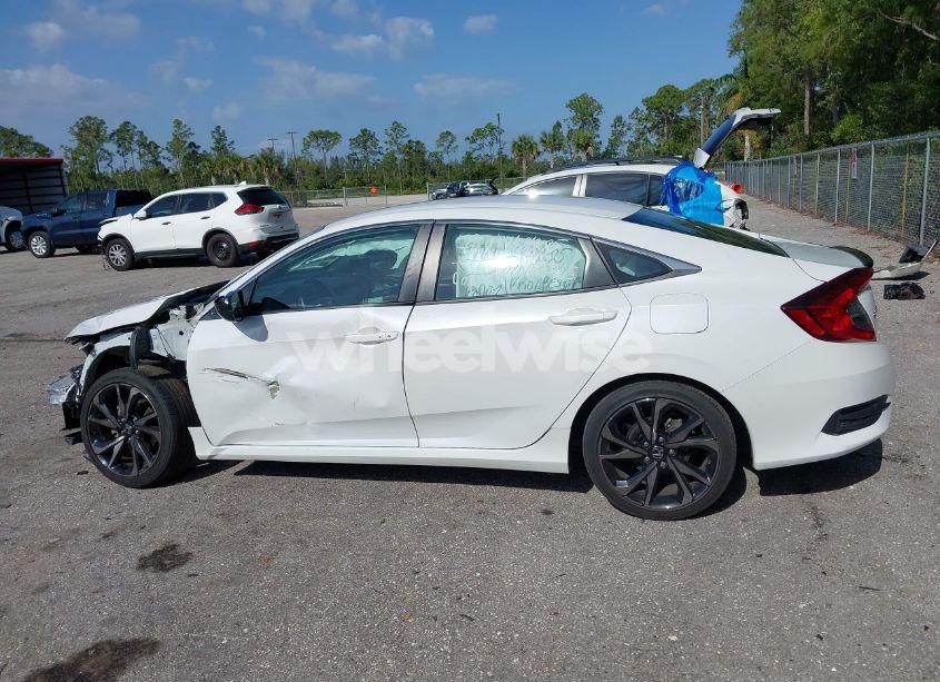 Photo 15 of 2020 Honda Civic SPORT (VIN 2HGFC2F85LH584276)
